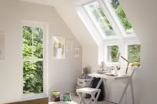 Dlaczego okna dachowe Velux to najlepszy wybór na doświetlenie poddasza?